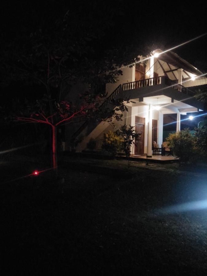 Rock Pool Residence Tangalle Exterior photo